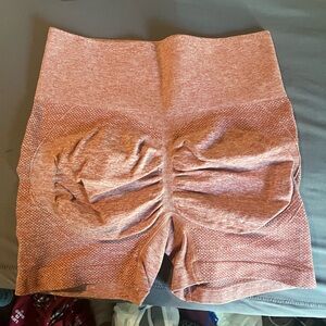 spandex with cinch in the butt